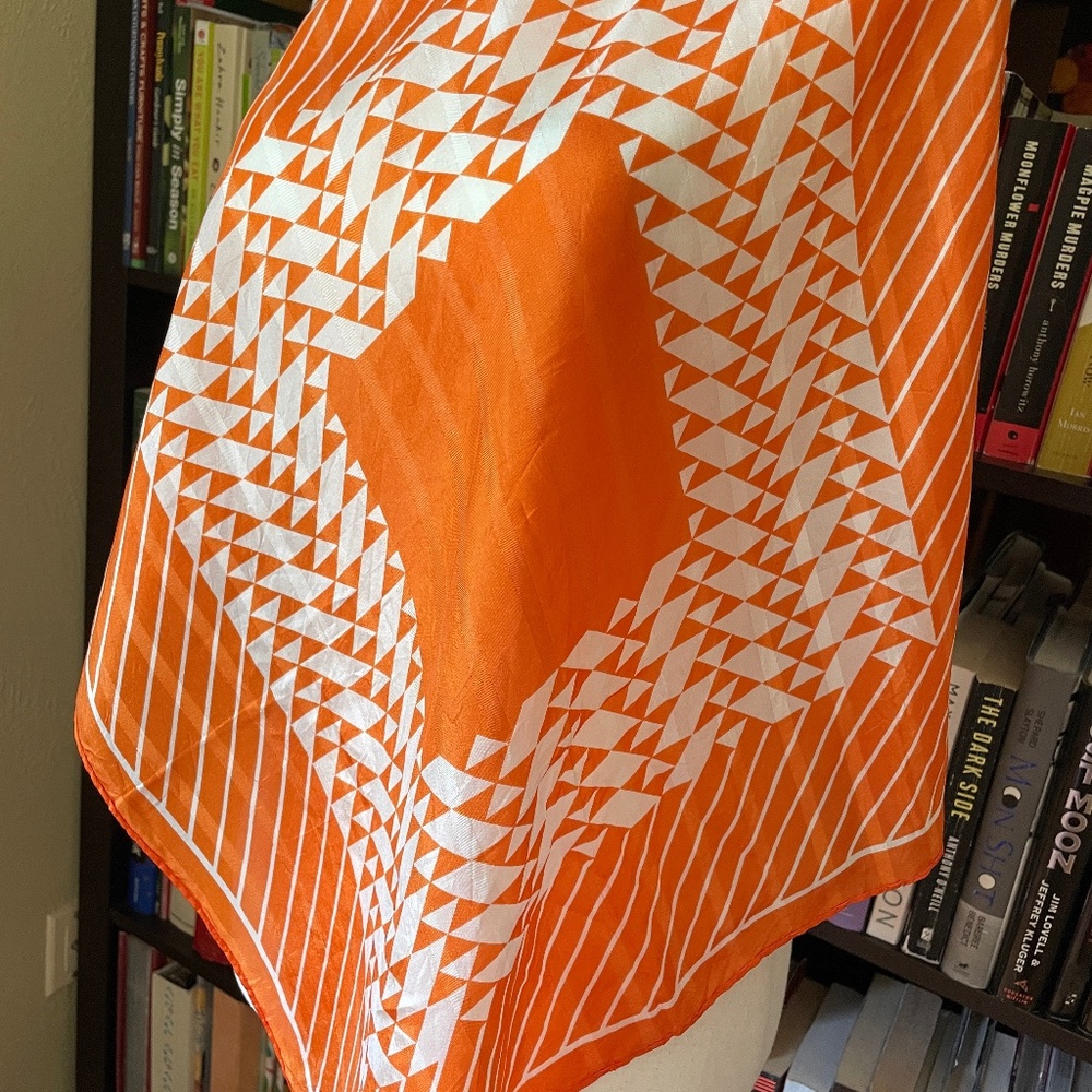 vintage scarf - Picture 2 of 6